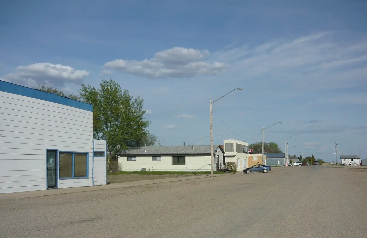 Railway Avenue, Colonsay, 2010